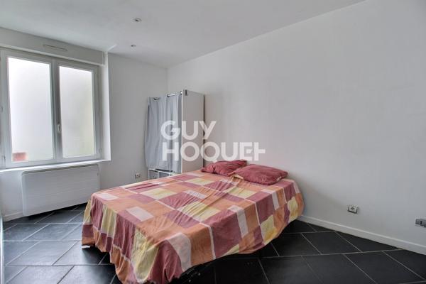 Appartement rénové, avec une chambre, un extérieur et une cave à NANCY Marché Central couvert