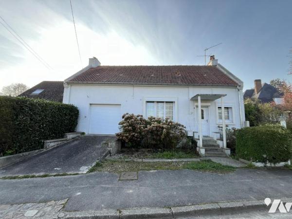 SAINT-OUEN - EXCLUSIVITE - MAISON DE VILLAGE EN RETRAIT DE RUE - GARAGE - JARDIN 800 m²