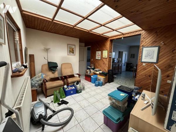 SAINT-OUEN - EXCLUSIVITE - MAISON DE VILLAGE EN RETRAIT DE RUE - GARAGE - JARDIN 800 m²