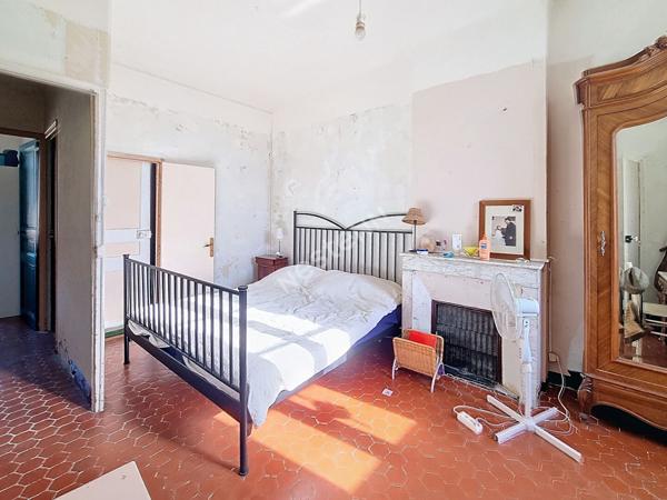 La Seyne Sur Mer Maison de village de 104 m² du 19éme siécle avec 4 chambres