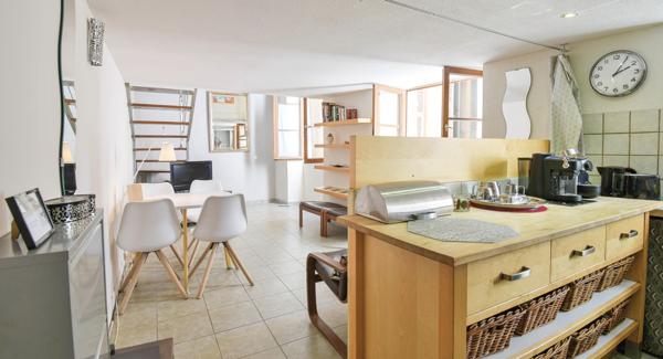 Nice (06300) NICE // VIEILLE-VILLE/ APPARTEMENT 2P DUPLEX/ 40m²