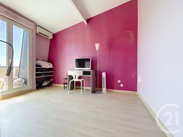 Appartement Duplex à vendre  3 pièces - 55,45 m2 PONTAULT COMBAULT - 77