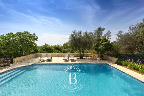 Gattières, Villa 4 Chambres -  187 m² à vendre