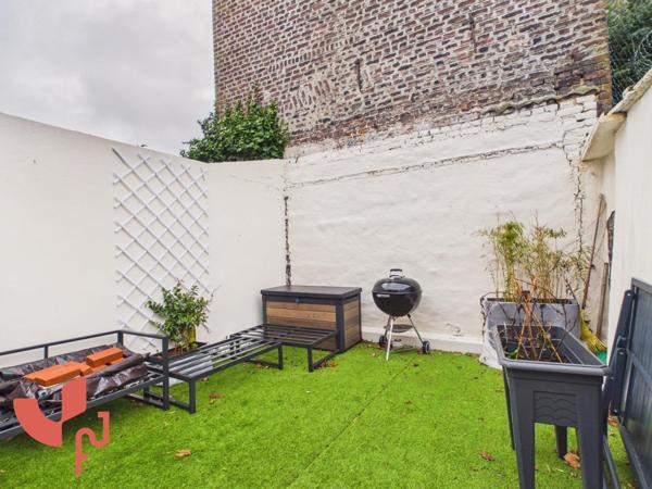 Maison 5 pièces avec extérieur