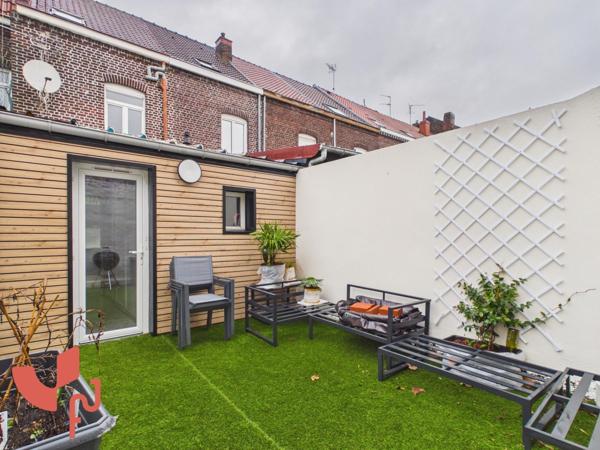 Maison 5 pièces avec extérieur