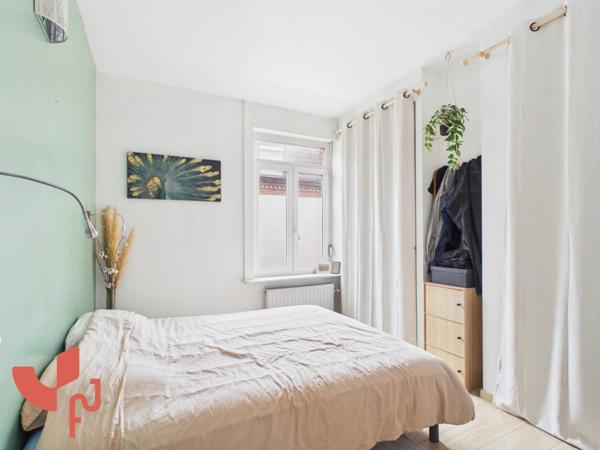 Maison 5 pièces avec extérieur