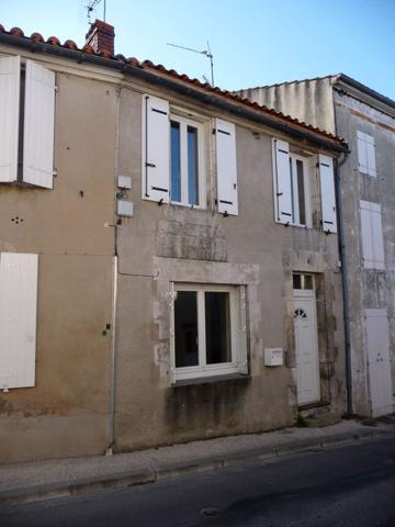 Maison de ville SAINT-MICHEL