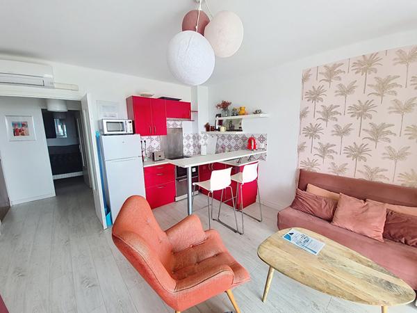 Six-fours les plages Sauviou Appartement de 3 pièces Vue mer