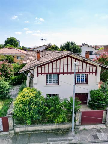 Grande Maison Basque au coeur d'Agen