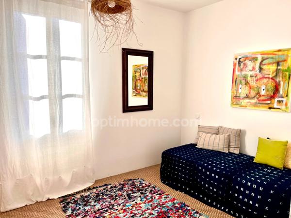 MAISON 7 PIÈCES 185 M2 GARAGE AIGUES MORTES