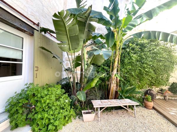 MAISON 7 PIÈCES 185 M2 GARAGE AIGUES MORTES