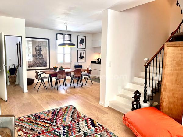 MAISON 7 PIÈCES 185 M2 GARAGE AIGUES MORTES