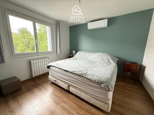 Maison
                                                                                                                                                                                                                                                                                                                        6 pièce(s)                                                                                                                                                                                                          3 chambre(s)                                                                                                                                                                                                          125  m²