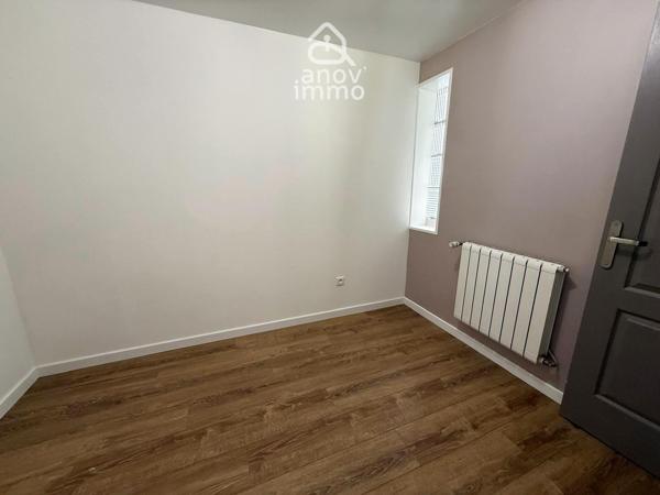 Maison
                                                                                                                                                                                                                                                                                                                        6 pièce(s)                                                                                                                                                                                                          3 chambre(s)                                                                                                                                                                                                          125  m²