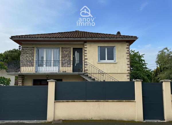 Maison
                                                                                                                                                                                                                                                                                                                        6 pièce(s)                                                                                                                                                                                                          3 chambre(s)                                                                                                                                                                                                          125  m²