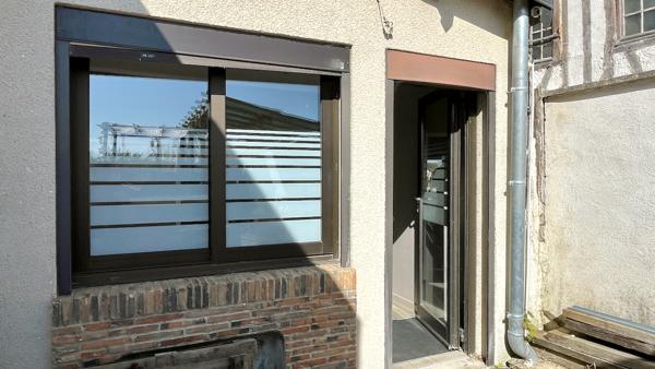 Immeuble
                                                                                                                                                
                                                                                                                                                
                                                                                                                                                
                                                    
                                                                                                                                                                                                                                                                                                                        265  m²