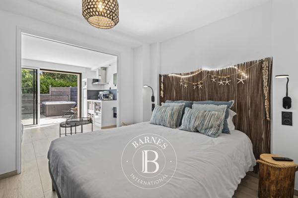 Sainte-Maxime, Villa 7 Chambres -  270 m² à vendre