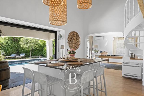 Sainte-Maxime, Villa 7 Chambres -  270 m² à vendre