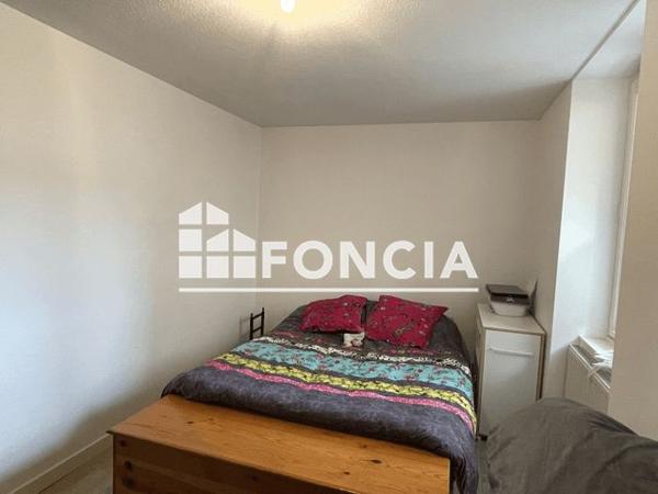 Location Appartement 2 pièces 43.3 m² - 39 RUE COTTON Roanne 42300