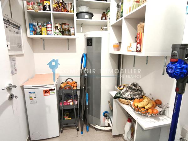 Maison
                                                                                                                                                                                                                                                                                                                        4 pièce(s)                                                                                                                                                                                                          3 chambre(s)                                                                                                                                                                                                          90  m²