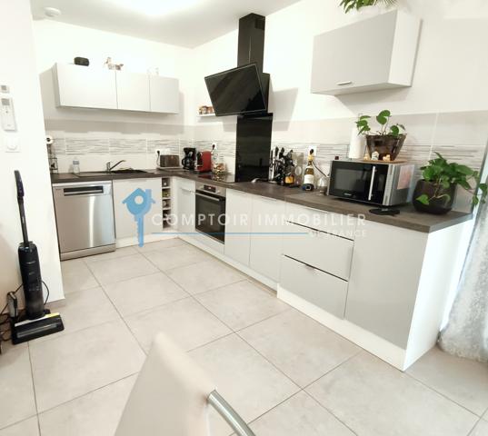 Maison
                                                                                                                                                                                                                                                                                                                        4 pièce(s)                                                                                                                                                                                                          3 chambre(s)                                                                                                                                                                                                          90  m²
