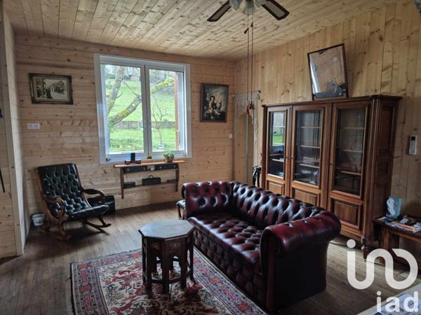 Maison de ville 3 pièces de 73 m² à Civray (86400)