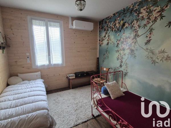 Maison de ville 3 pièces de 73 m² à Civray (86400)