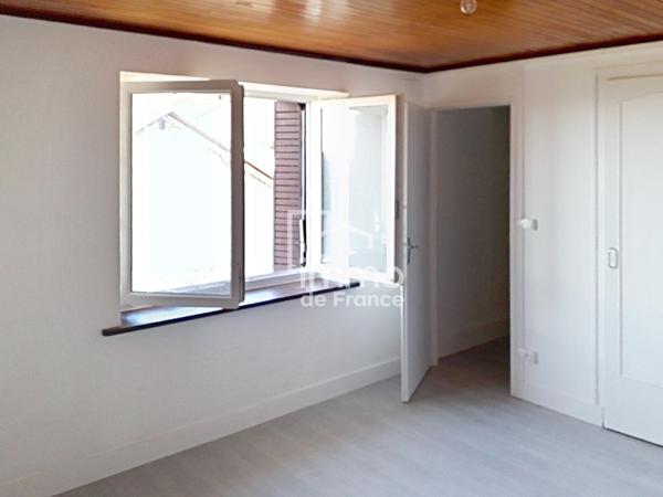 Appartement Montanges 3 pièce(s) 75.14 m2