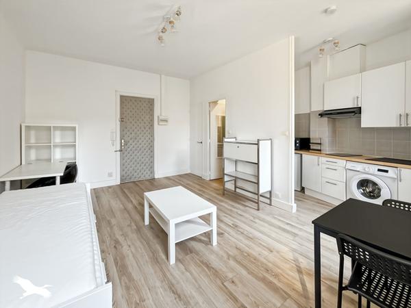 Appartement à vendre |  Marseille 05 |  1 pièce | 23,4 m²