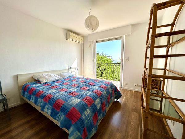 Villa Provençale à Nice - Vue Mer, Ville et Montagnes, Jardin, Jacuzzi & Garage XXL - Maison, Appartement et Studio - 8 Pièces, 216,90 m