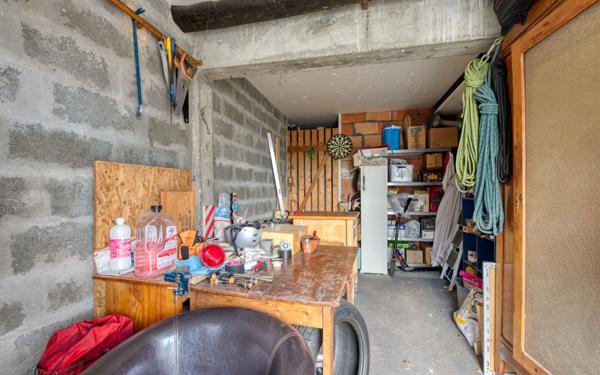 Appartement à vendre    4 pièces • 76,56 m2 Pessac