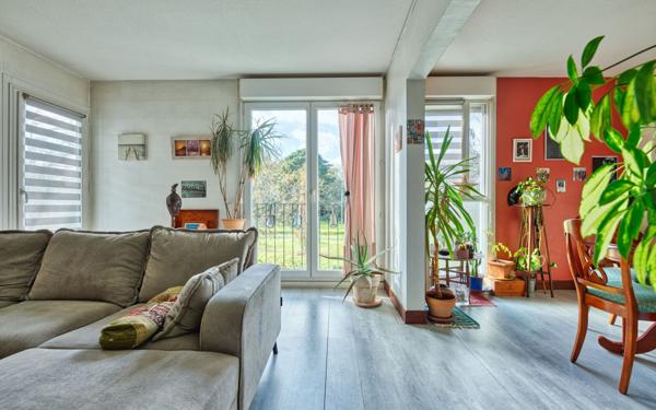 Appartement à vendre    4 pièces • 76,56 m2 Pessac