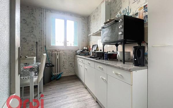 Appartement à vendre    3 pièces • 68,69 m2 Montluçon