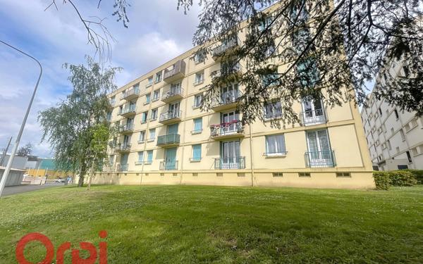 Appartement à vendre    3 pièces • 68,69 m2 Montluçon