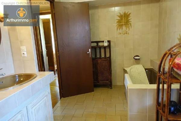Vente                                                      Maison
                        
                     6 pièces                      150 m2                     à Marmande