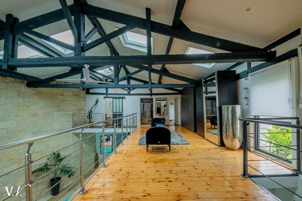 Maison à vendre 1 097 250 € Bordeaux 6 p 272 m² DPE D