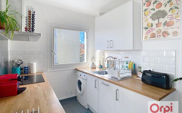 Appartement à vendre    3 pièces • 53,25 m2 Issy-les-Moulineaux