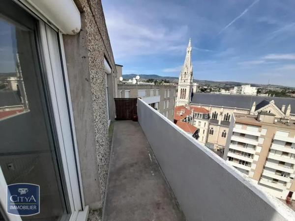 Appartement à louer 4 pièces 75.16m²