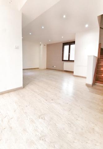 Bennecourt (78270) MAISON VILLAGE 5 PIECES 80M2 JARDINET PROCHE A13