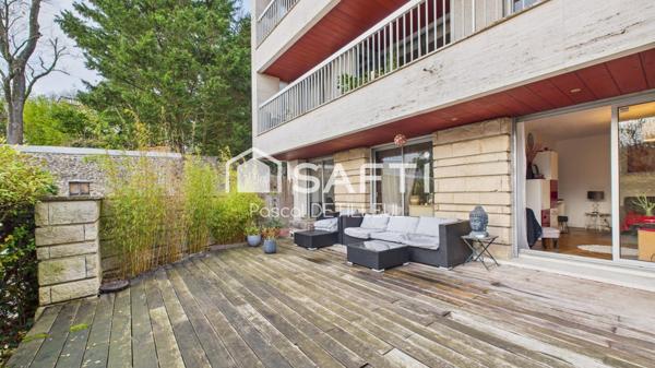 GARCHES – Centre-Ville appartement 4 pièces 84m2 – Terrasse en rez de jardin 46m2