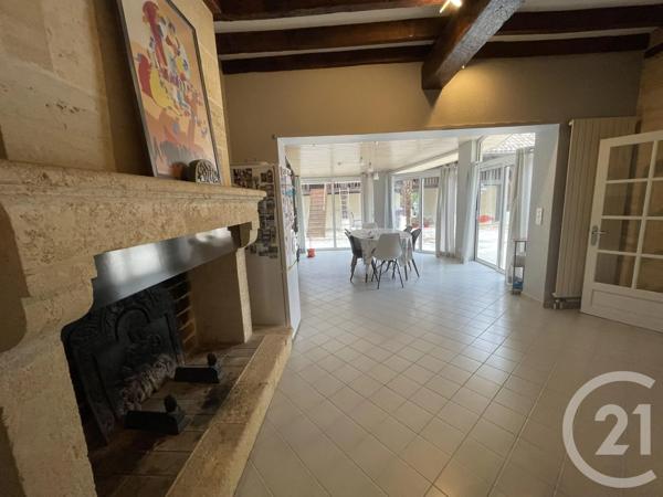 Maison à vendre  8 pièces - 332,30 m 2   MONTPON MENESTEROL  - 24