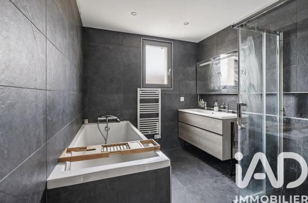 Maison à vendre 5 pièces 105 m² Ris-Orangis