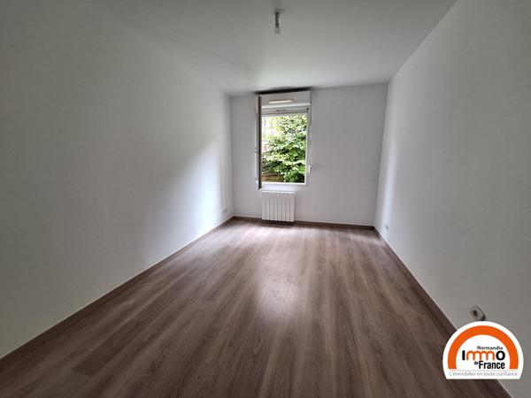 BOIS-GUILLAUME / LOGEMENT CONVENTIONNE - F3 de 71,65 m² avec 1 place de parking
