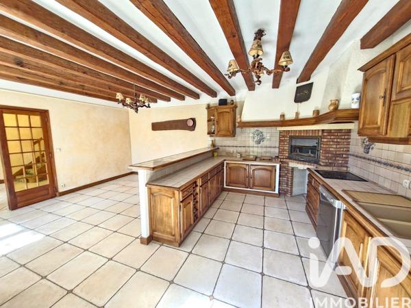 Maison à vendre 9 pièces 225 m² Bou