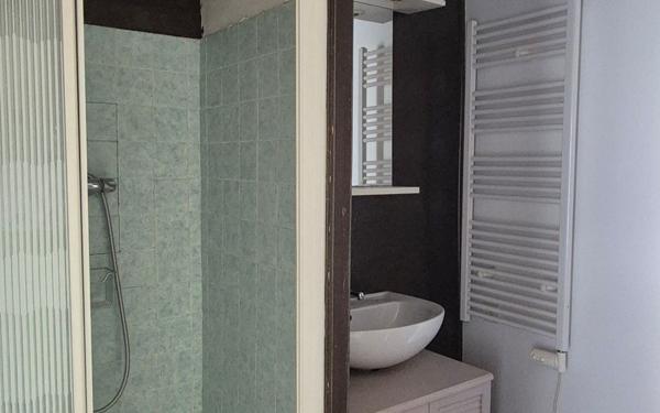 Maison à vendre    4 pièces •  Brangues