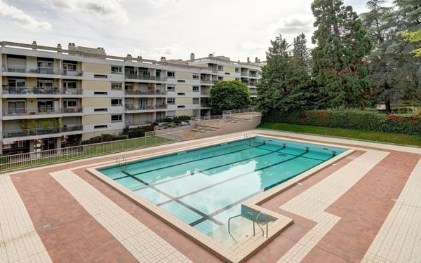 Appartement à vendre    2 pièces • 41,54 m2 Caluire-et-Cuire