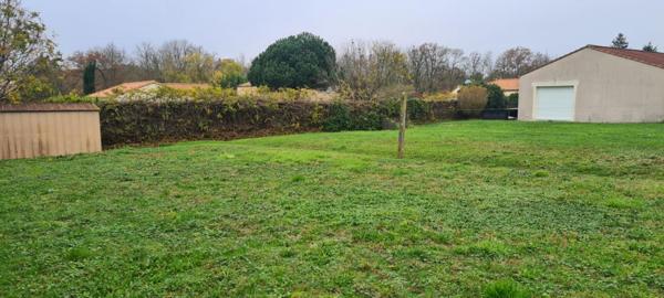 Terrain constructible Gorges village de 520 M² à viabiliser