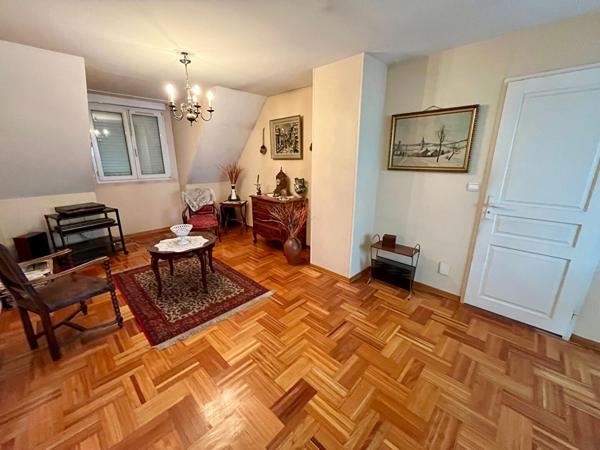 LA FERTE SOUS JOUARRE - APPARTEMENT 4 chambres avec terrasse et garage