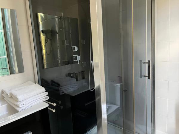 Vente des murs d’un immeuble exploité en hôtel-restaurant Saint-Aigulin (17360)