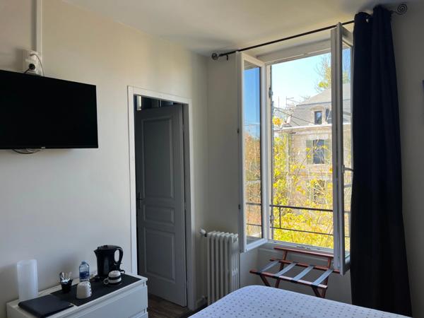 Vente des murs d’un immeuble exploité en hôtel-restaurant Saint-Aigulin (17360)